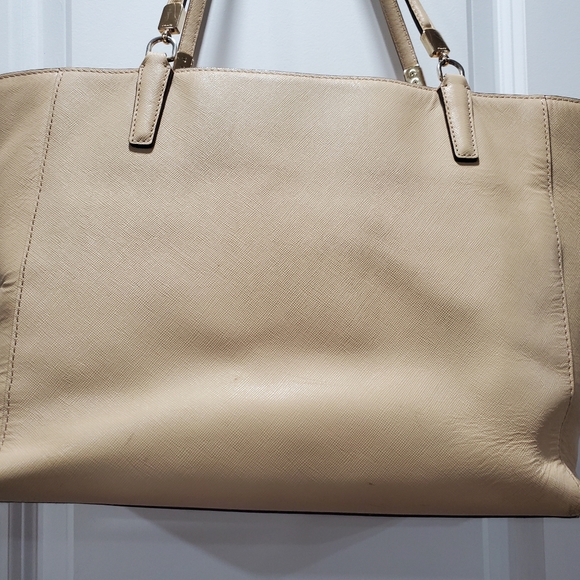 A large Coach bag - Picture 5 of 16